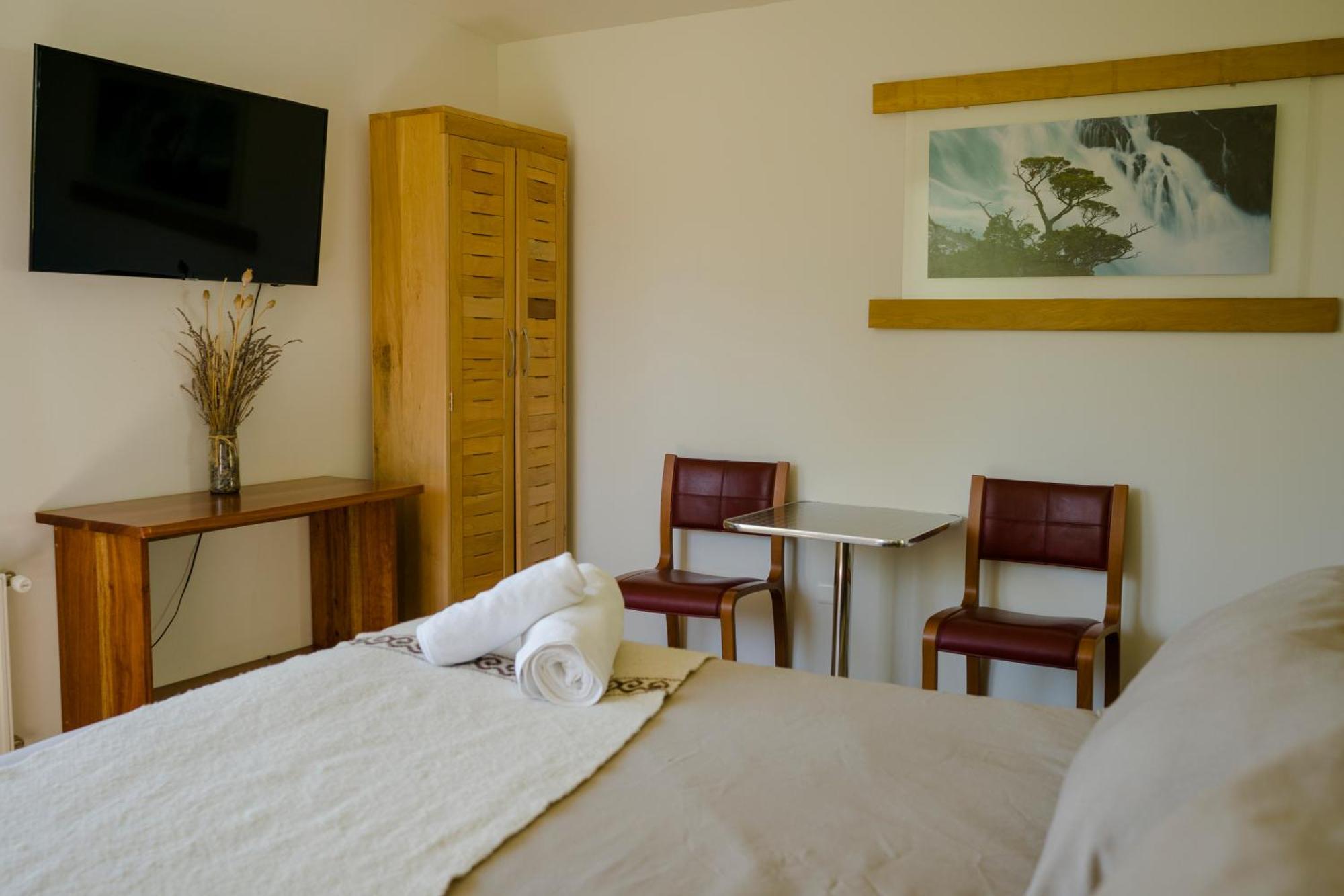 Hotel Patagonia House Coyhaique Exterior photo
