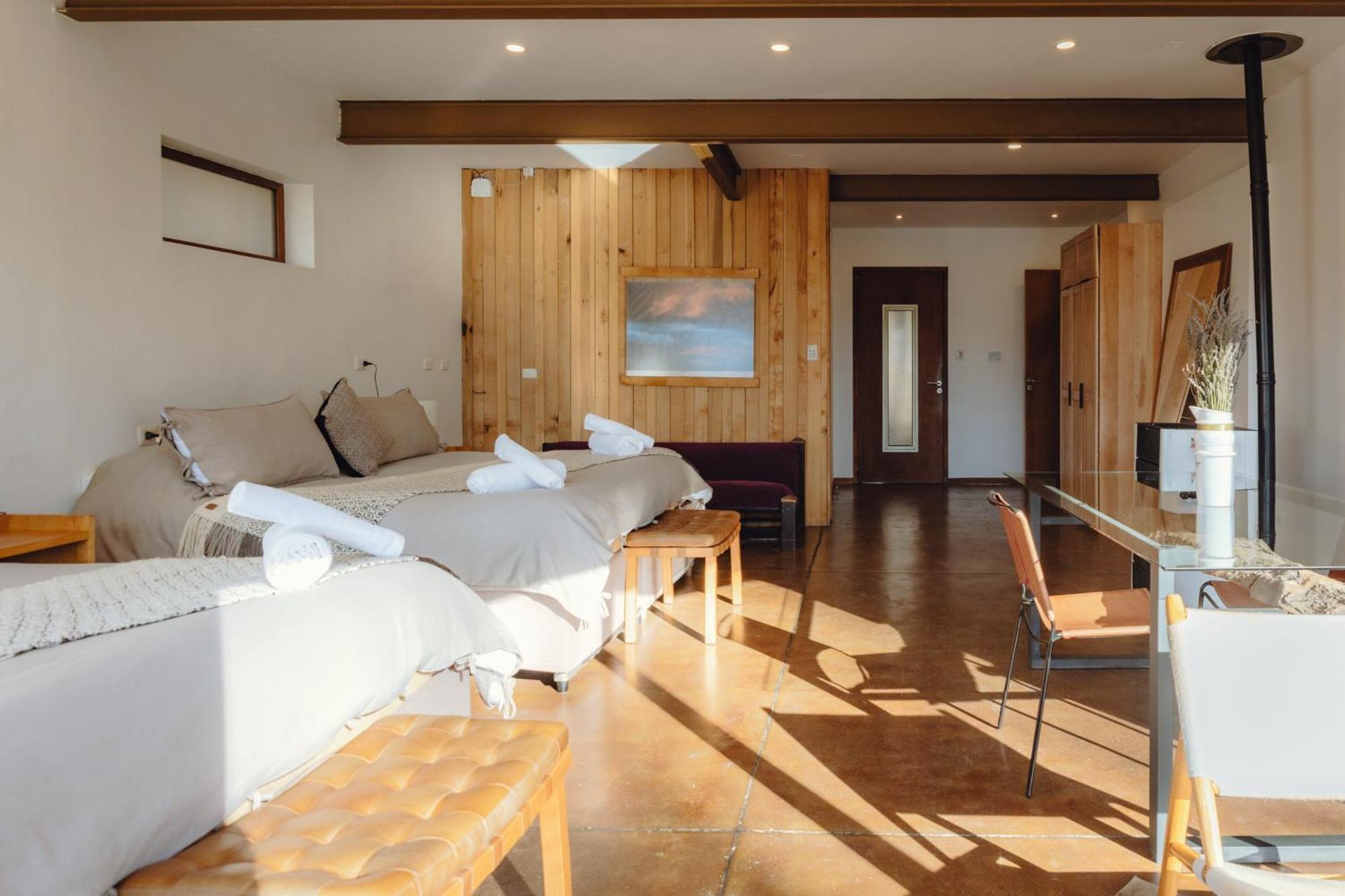 Hotel Patagonia House Coyhaique Exterior photo