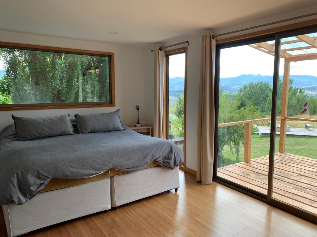 Hotel Patagonia House Coyhaique Exterior photo